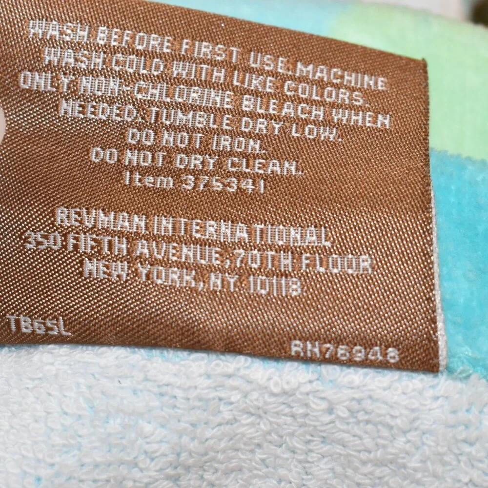 3 Tommy Bahama Beach towels - NWOT - 29$ each